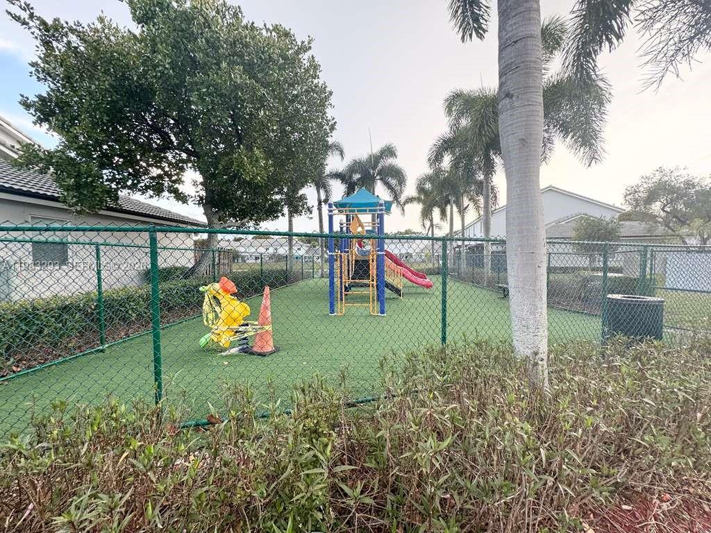 BONITA VILLAS CONDO - Residential Lease