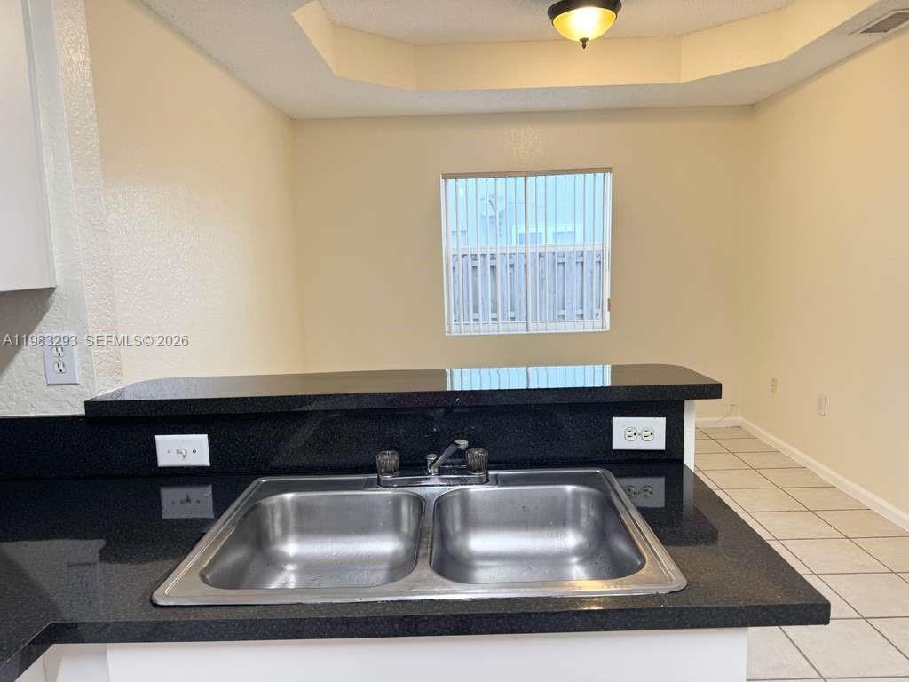 BONITA VILLAS CONDO - Residential Lease