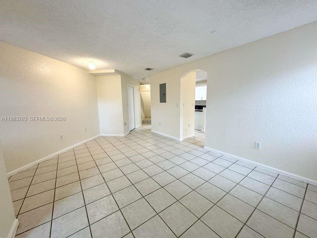 BONITA VILLAS CONDO - Residential Lease