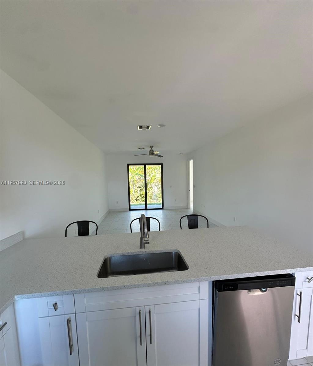 LEHIGH ESTATES - Residential Income