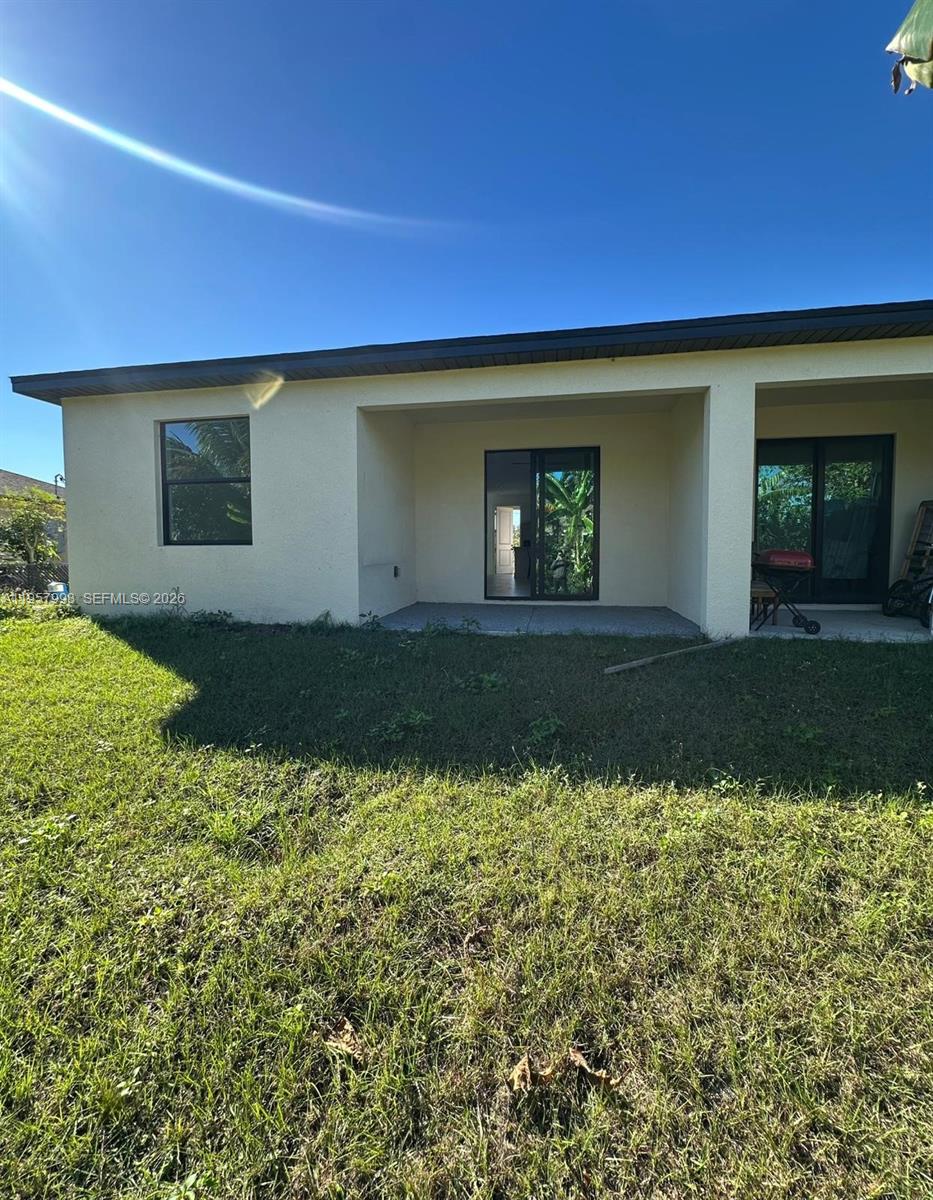 LEHIGH ESTATES - Residential Income