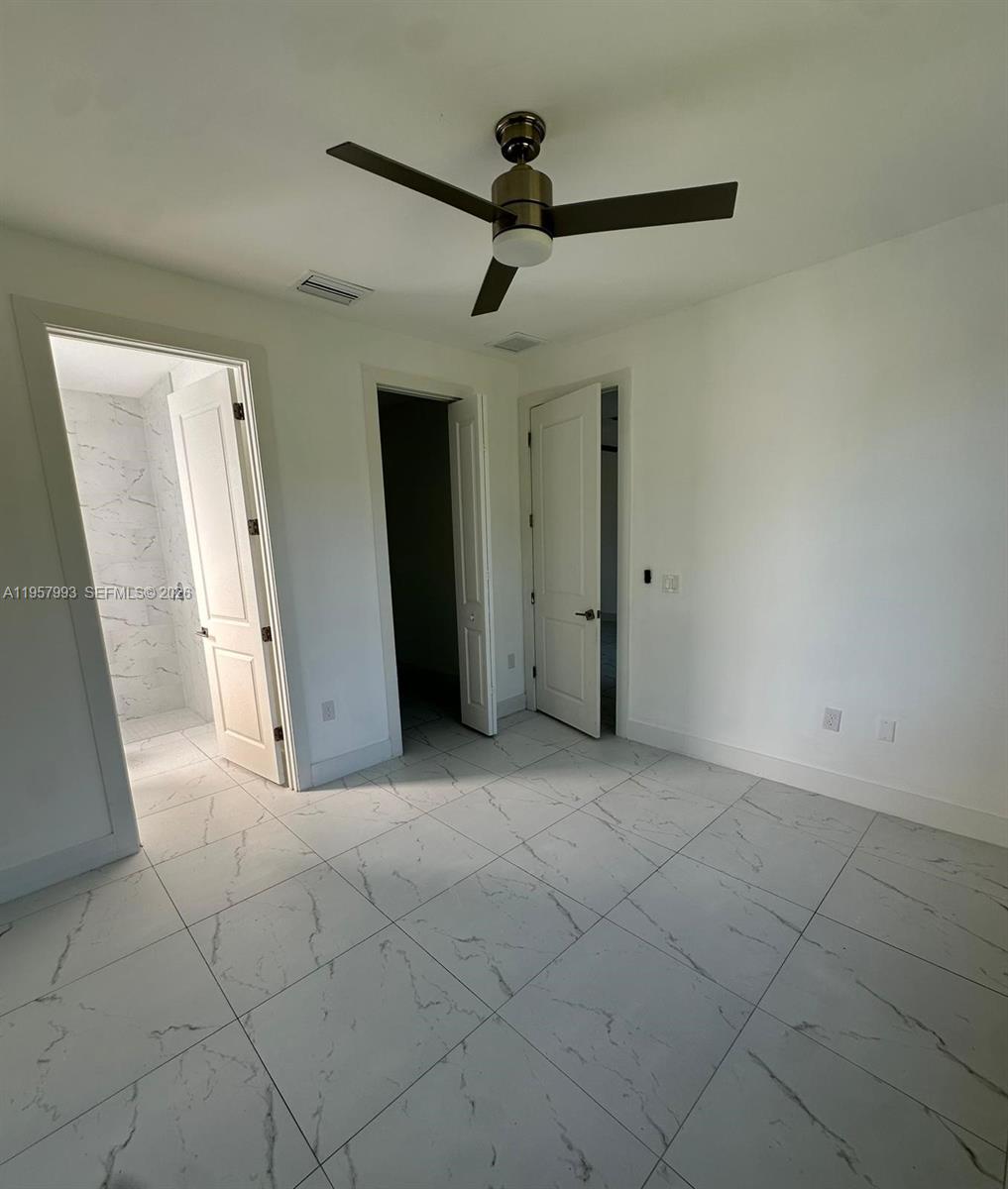 LEHIGH ESTATES - Residential Income