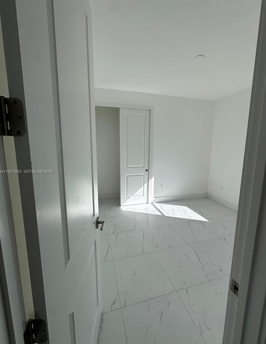 LEHIGH ESTATES - Residential Income