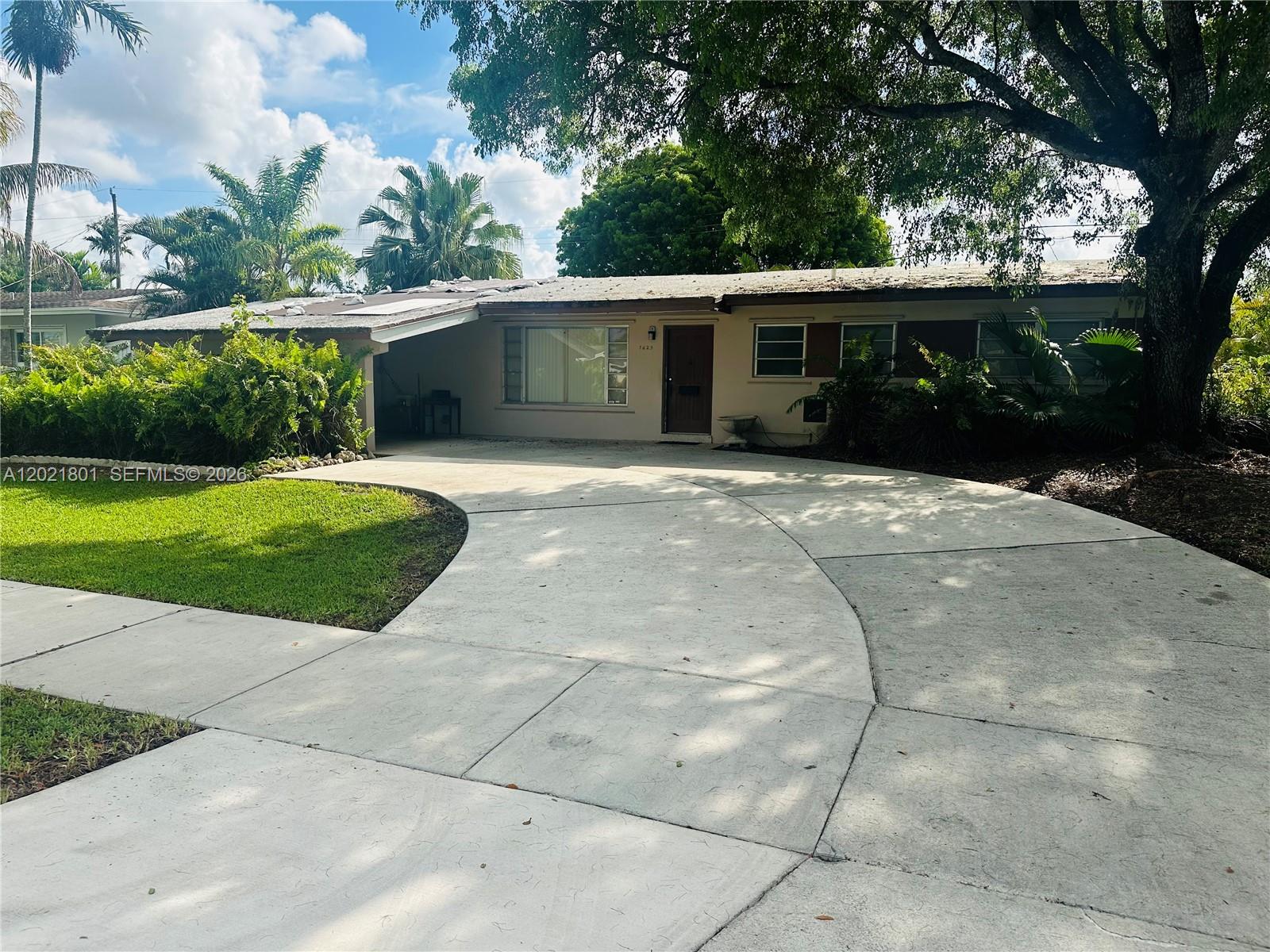 HEFTLER HOMES SUNSET PARK - Residential