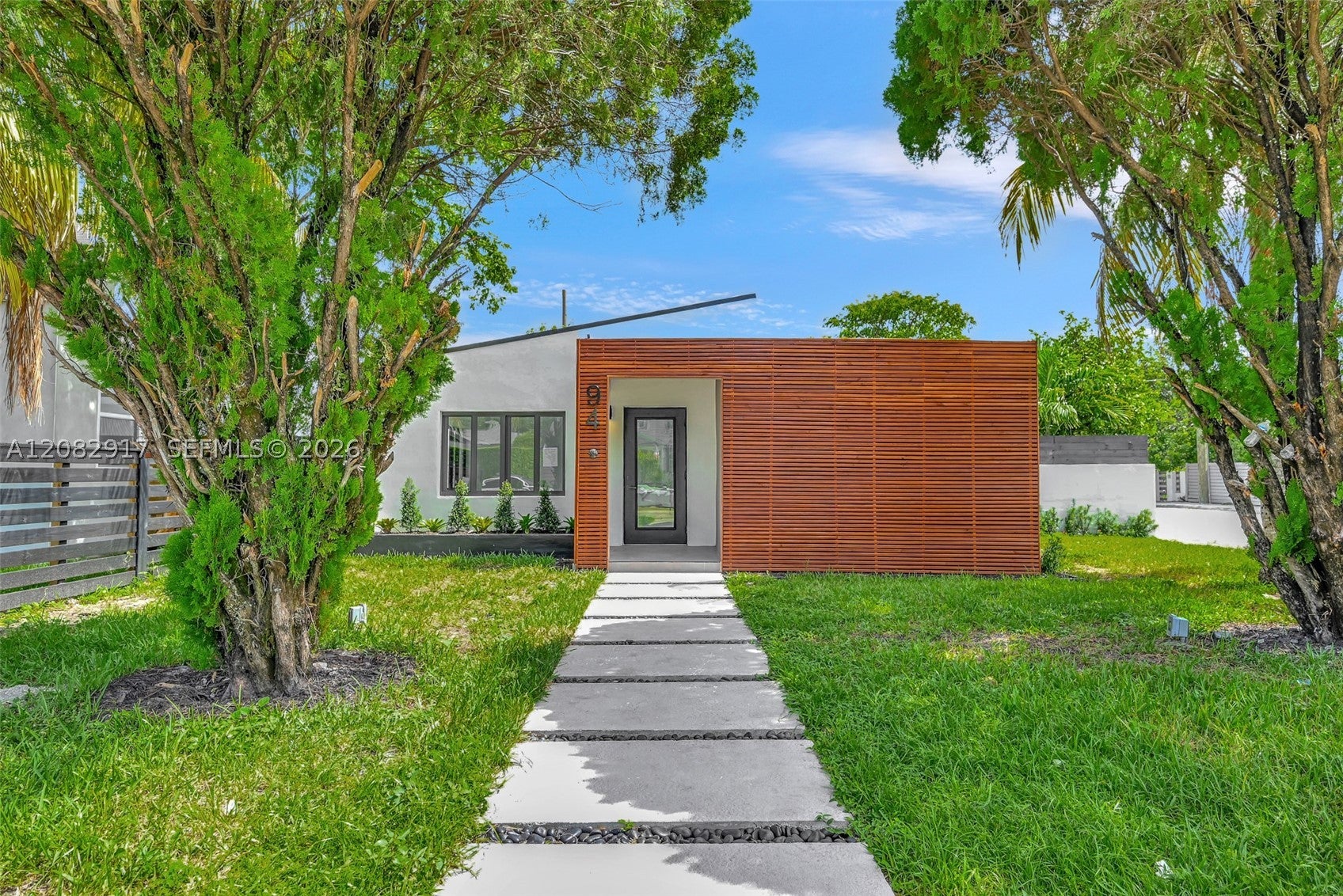 94 NW 48th St 0
