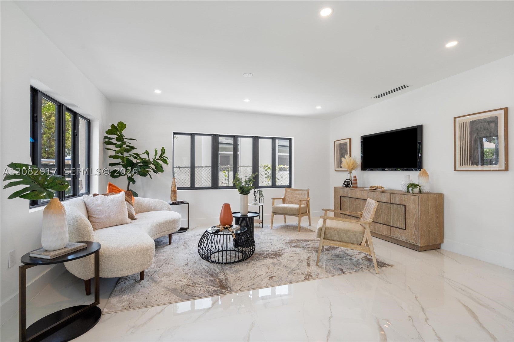 94 NW 48th St 0