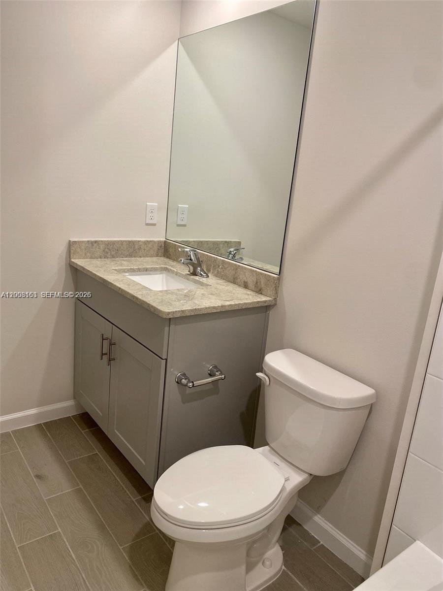ENCLAVE AT MANGONIA PARK - Residential