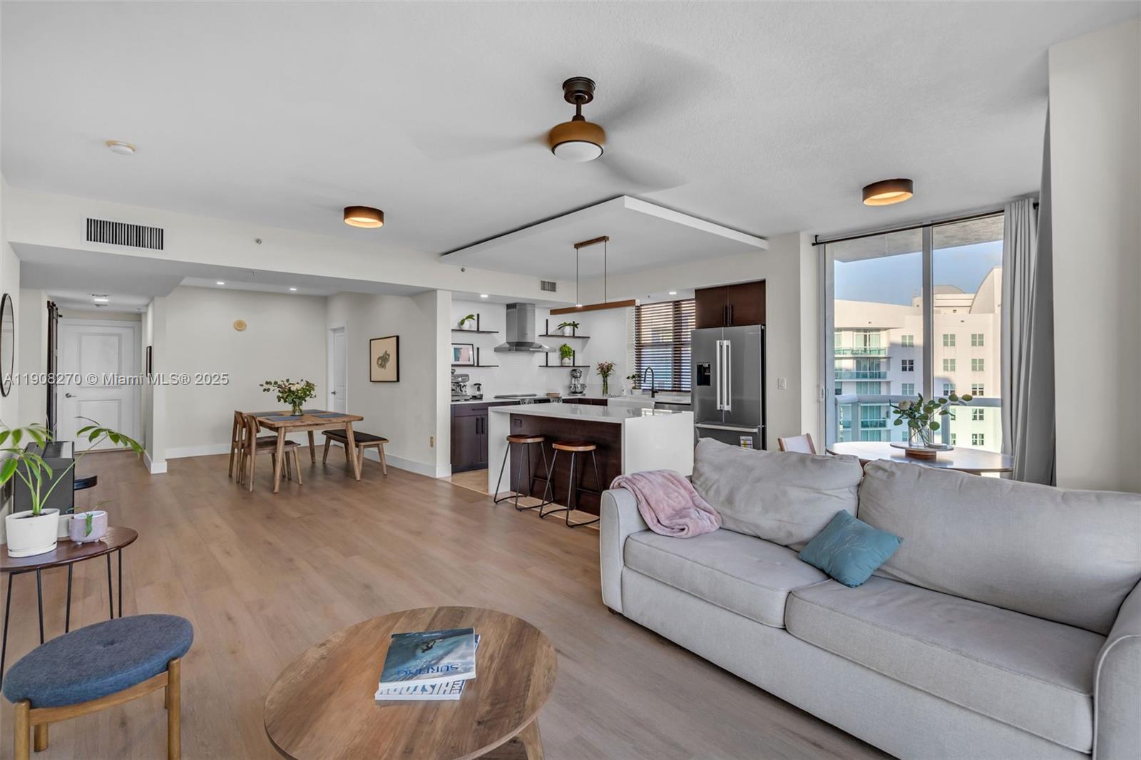 360 CONDO A - Residential