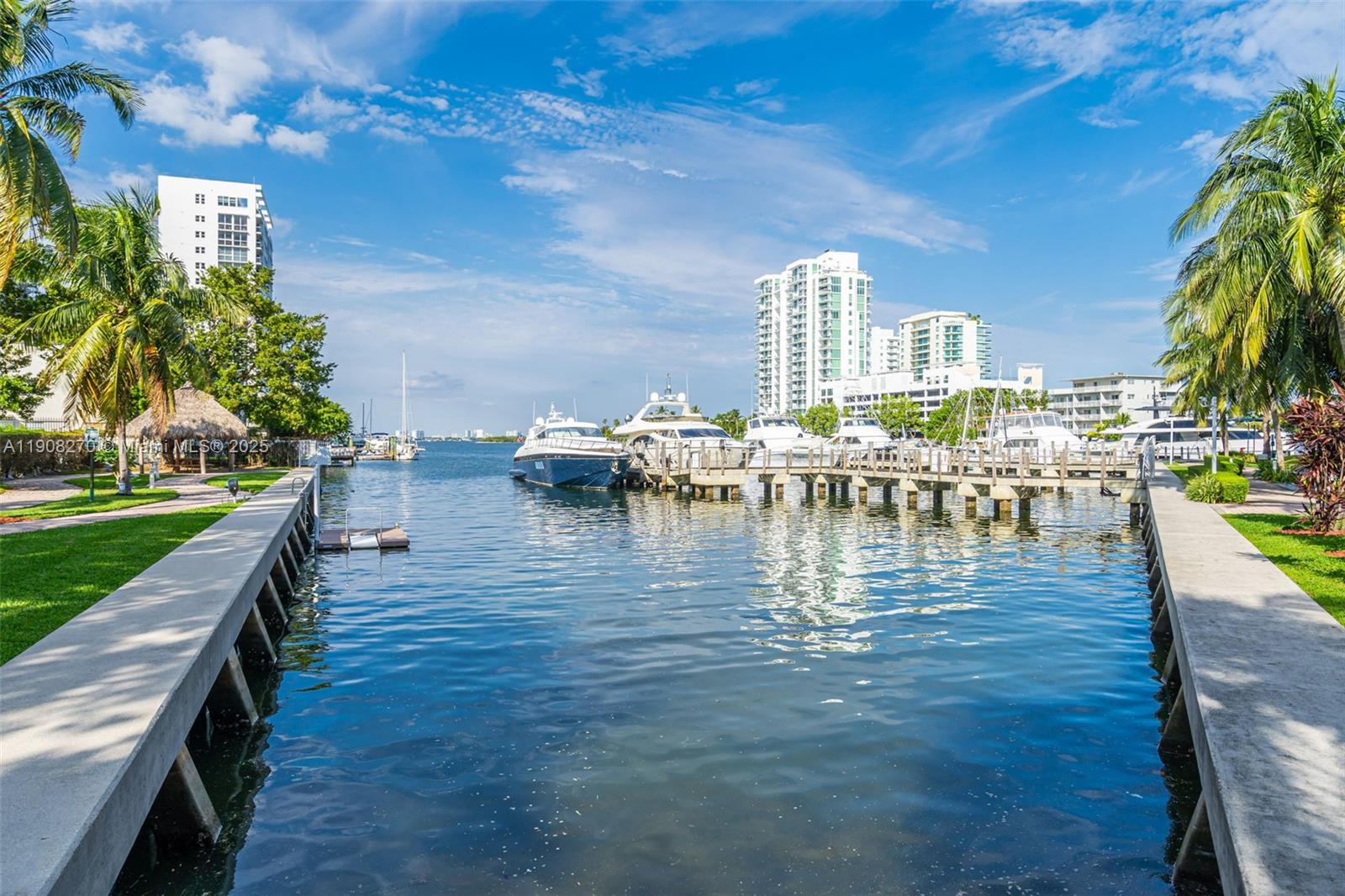 360 CONDO A - Residential