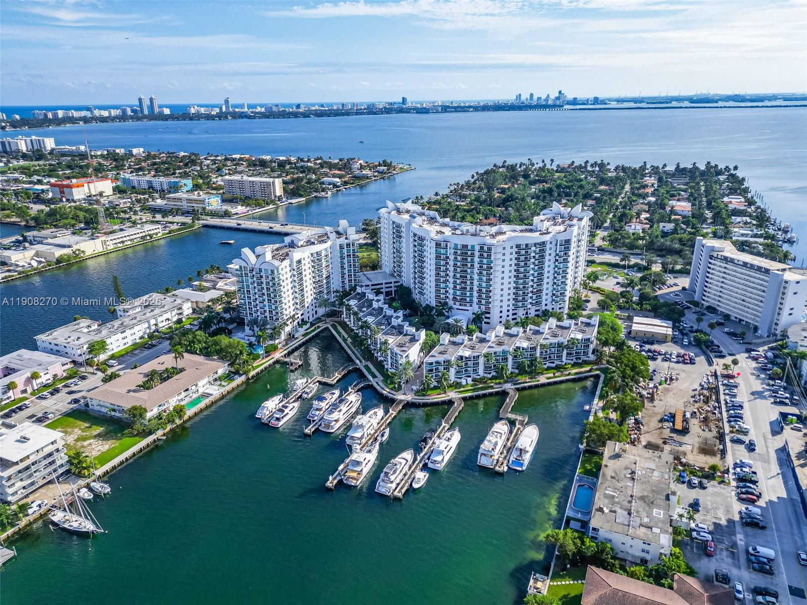 360 CONDO A - Residential