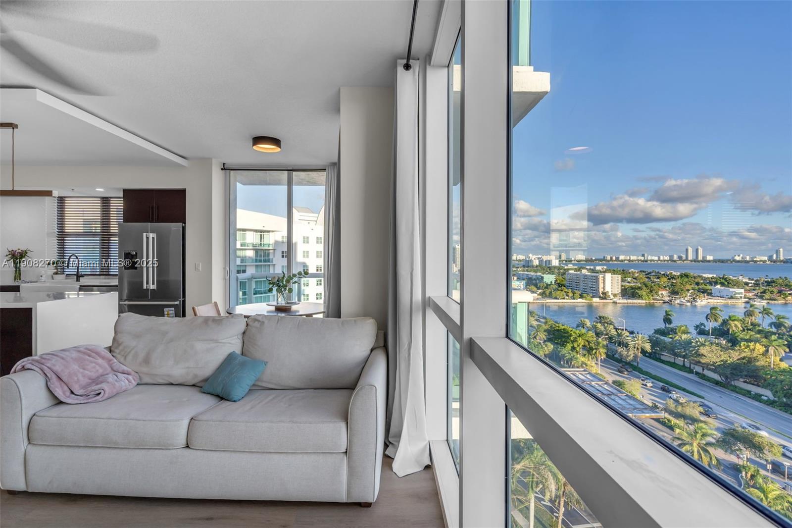 360 CONDO A - Residential