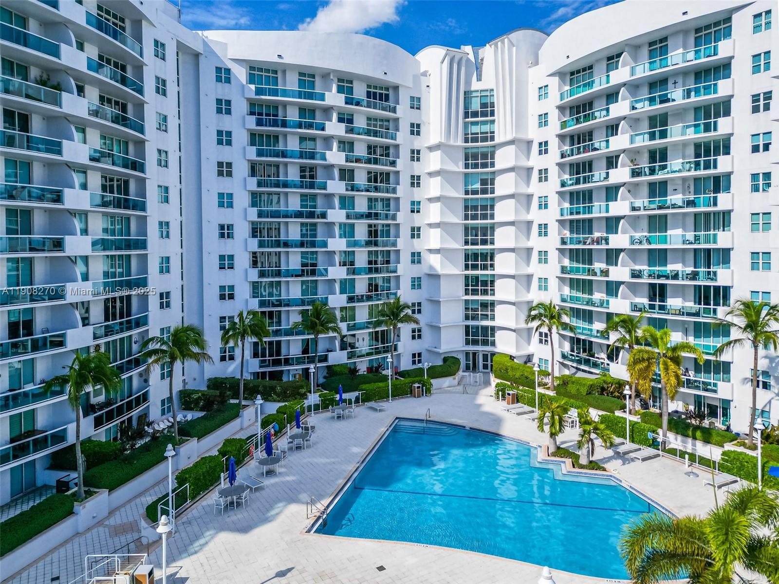 360 CONDO A - Residential