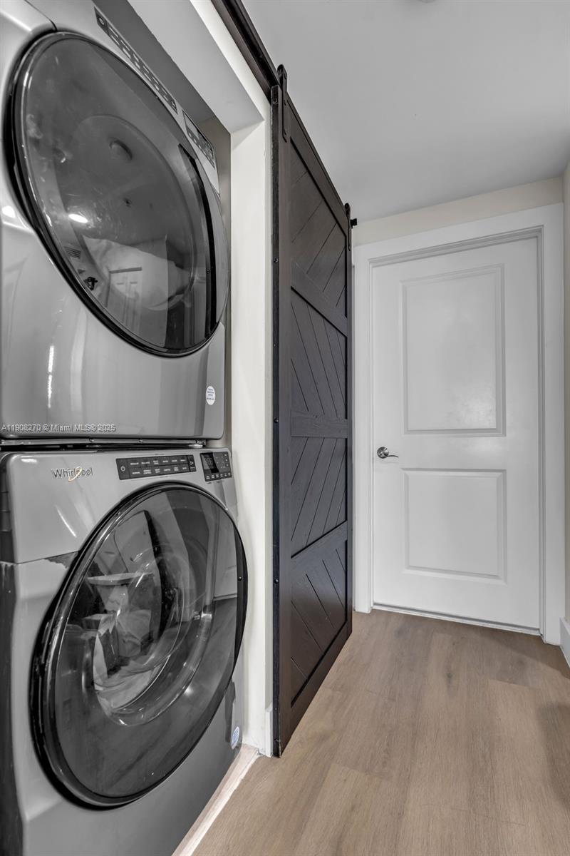 360 CONDO A - Residential