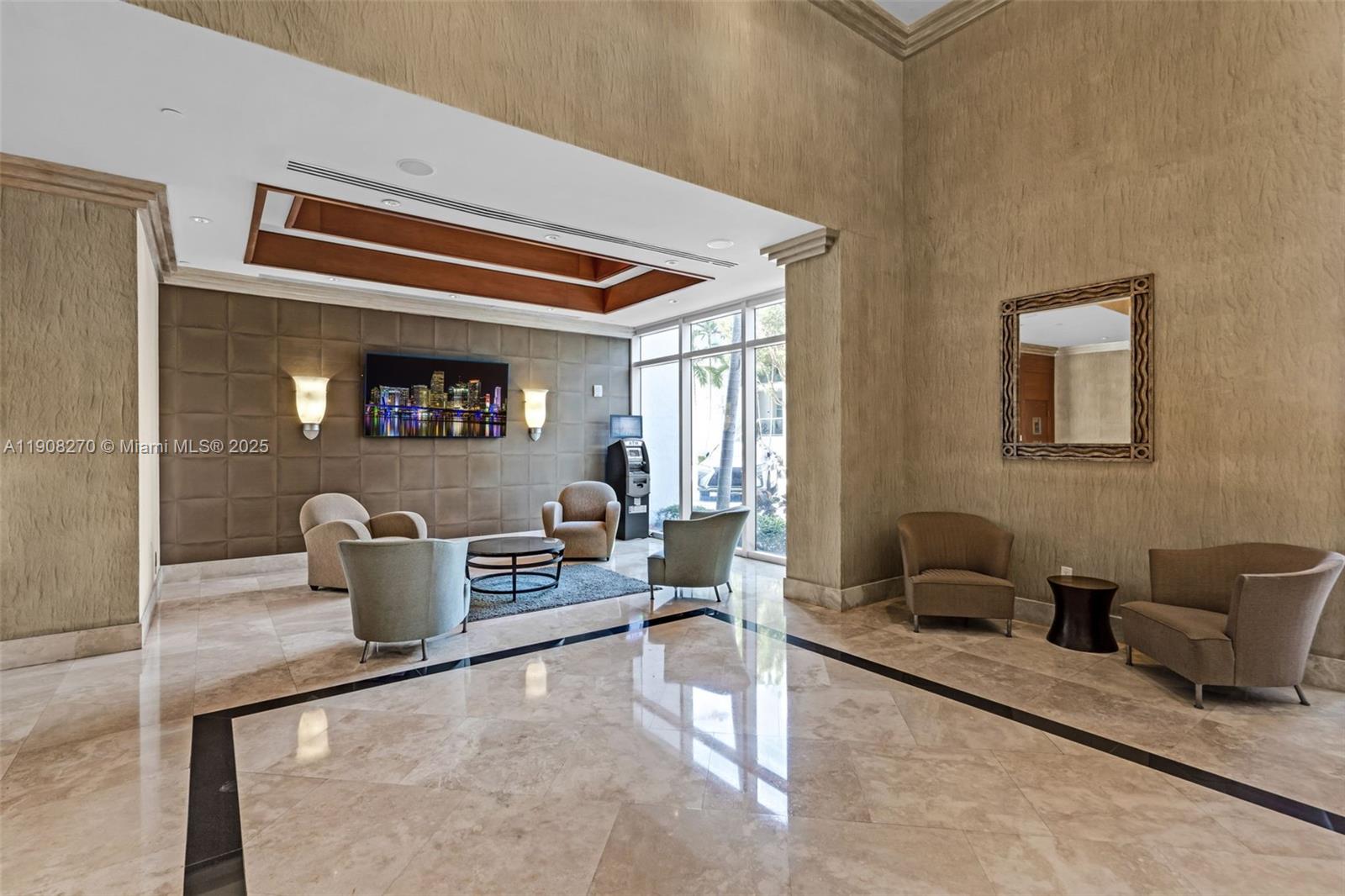 360 CONDO A - Residential