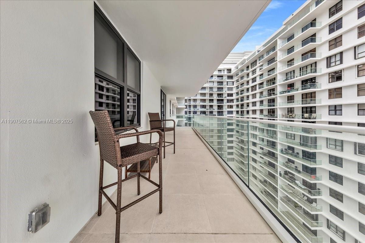 BALMORAL CONDO - Residential
