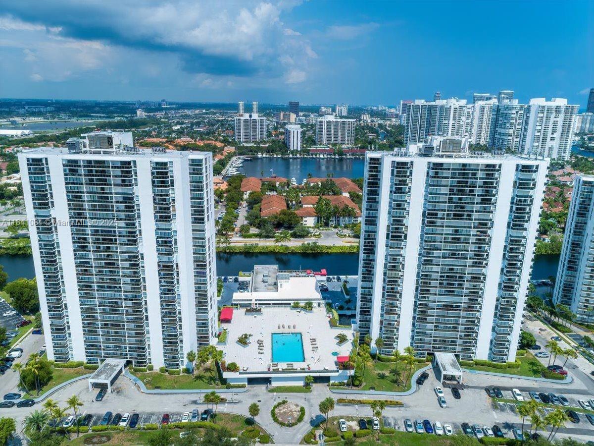 Enjoy panoramic views & prime location in the heart of Aventura. Bright 1 Bedroom + Den (Convertible)/2 Full Bathroom Condo,972 sf, 25th floor with spacious split floor plan. Enjoy open glass balcony overlooking beautiful Marina, Intracoastal & Ocean views. Unit is in original condition & maintained well. Amenities include pool/jacuzzi (under renovation) clubhouse, gym, BBQ/picnic area, billiard room & 24-hr. security. Laundry facilities on each fl. Internet & Cable included in the rent. One assigned parking space. Centrally located across from PGA Golf Course & 3.5-mile walking path. Nearby Aventura Mall, Gulfstream Park, Beaches, Hospital, Airports & Brightline Station. Condo Assoc. requires 700 Minimum credit score. For annual rent only.