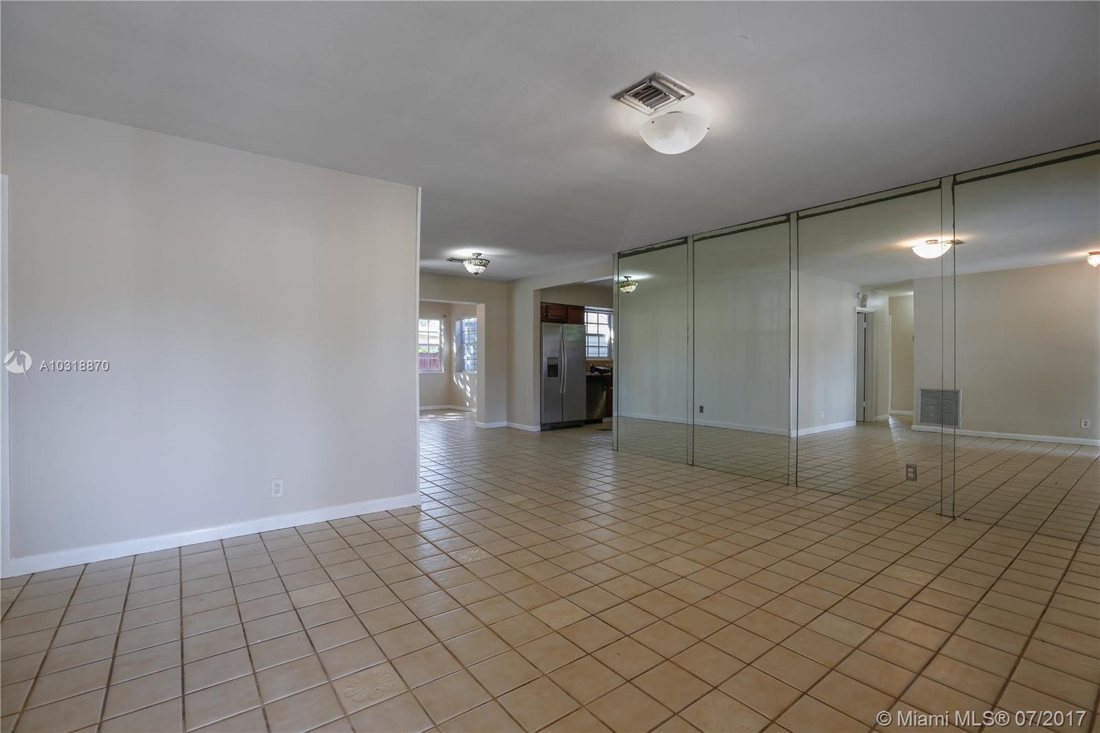 BOULEVARD HEIGHTS SEC TEN - Residential