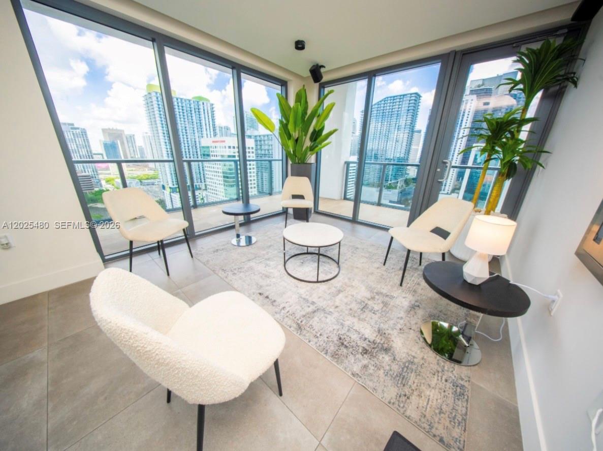 Smart Brickell Condo - Residential