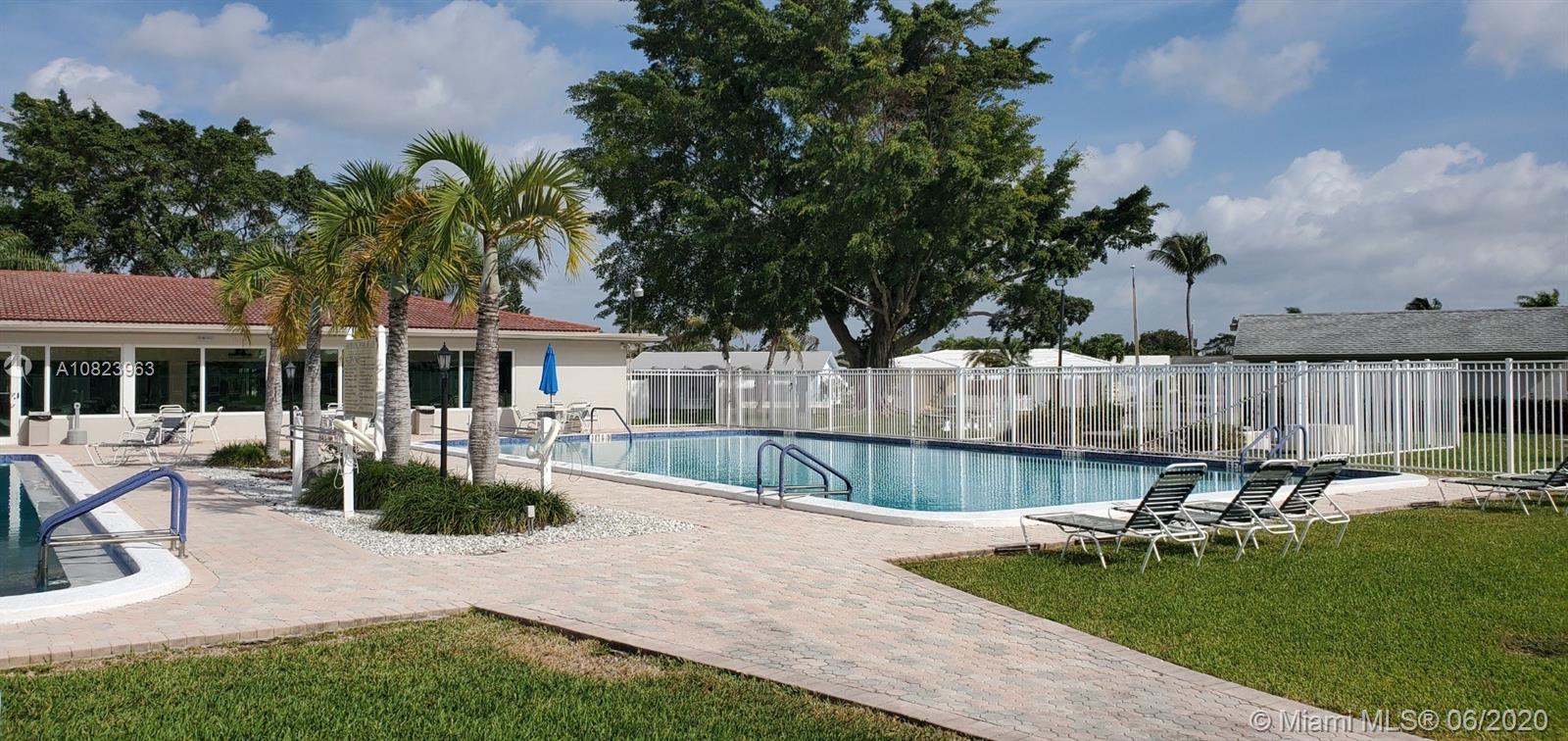 MAINLANDS OF TAMARAC LAKE - Residential