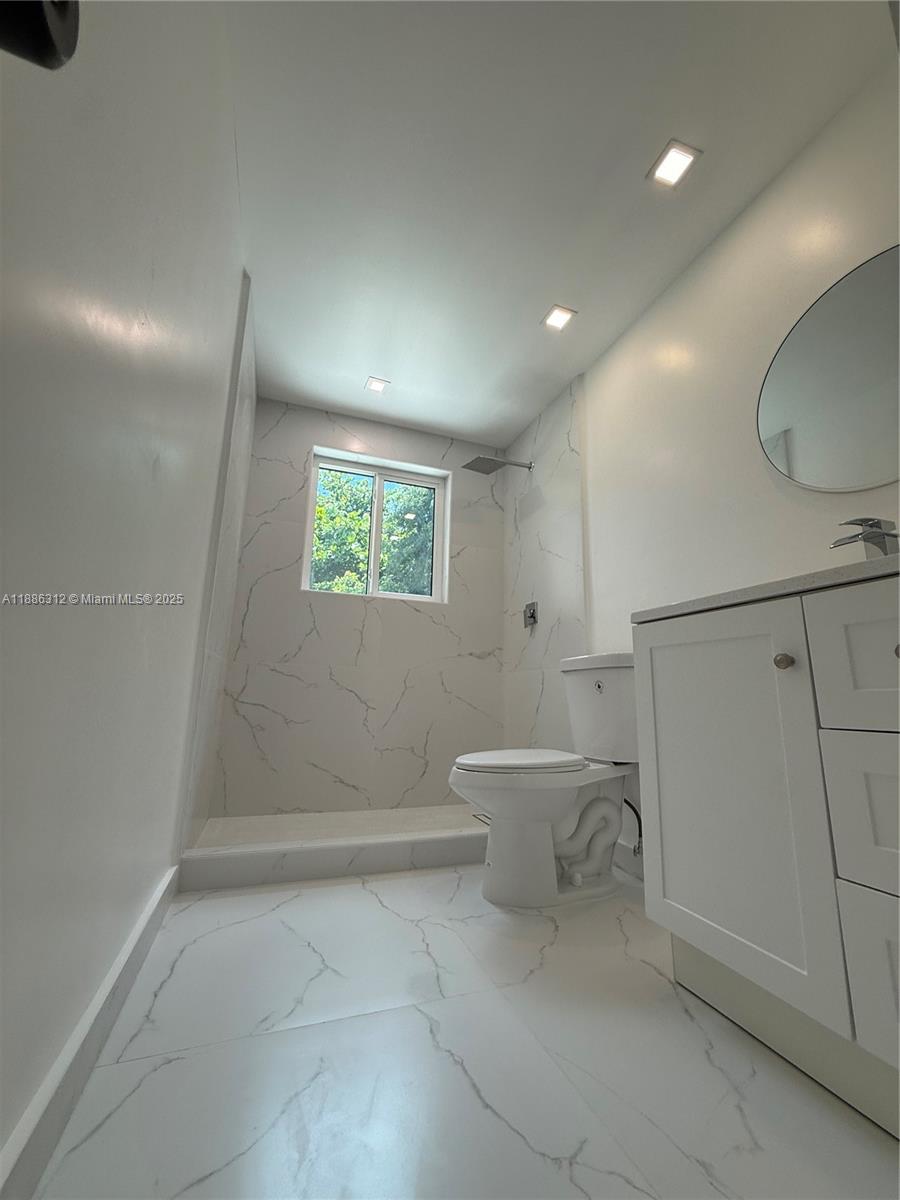 HOLIDAY HOUSE SEC 1 - Residential