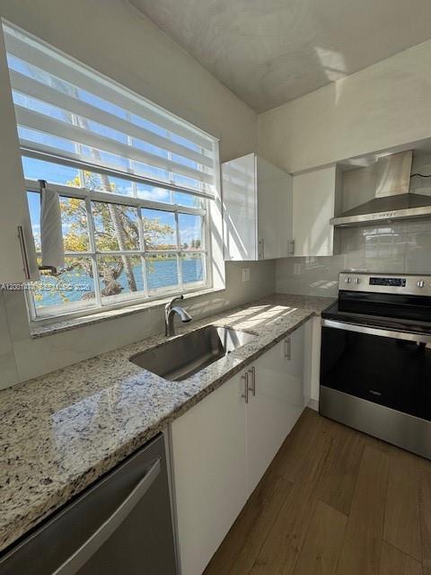 REGATTA POINTE CONDO NO T - Residential Lease