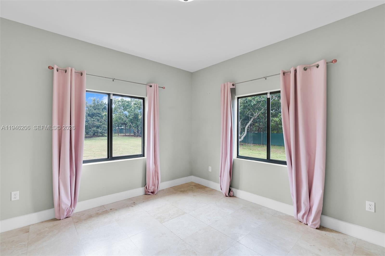 Redlands - Residential