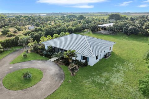 19900 SW 280th St Homestead FL 33031