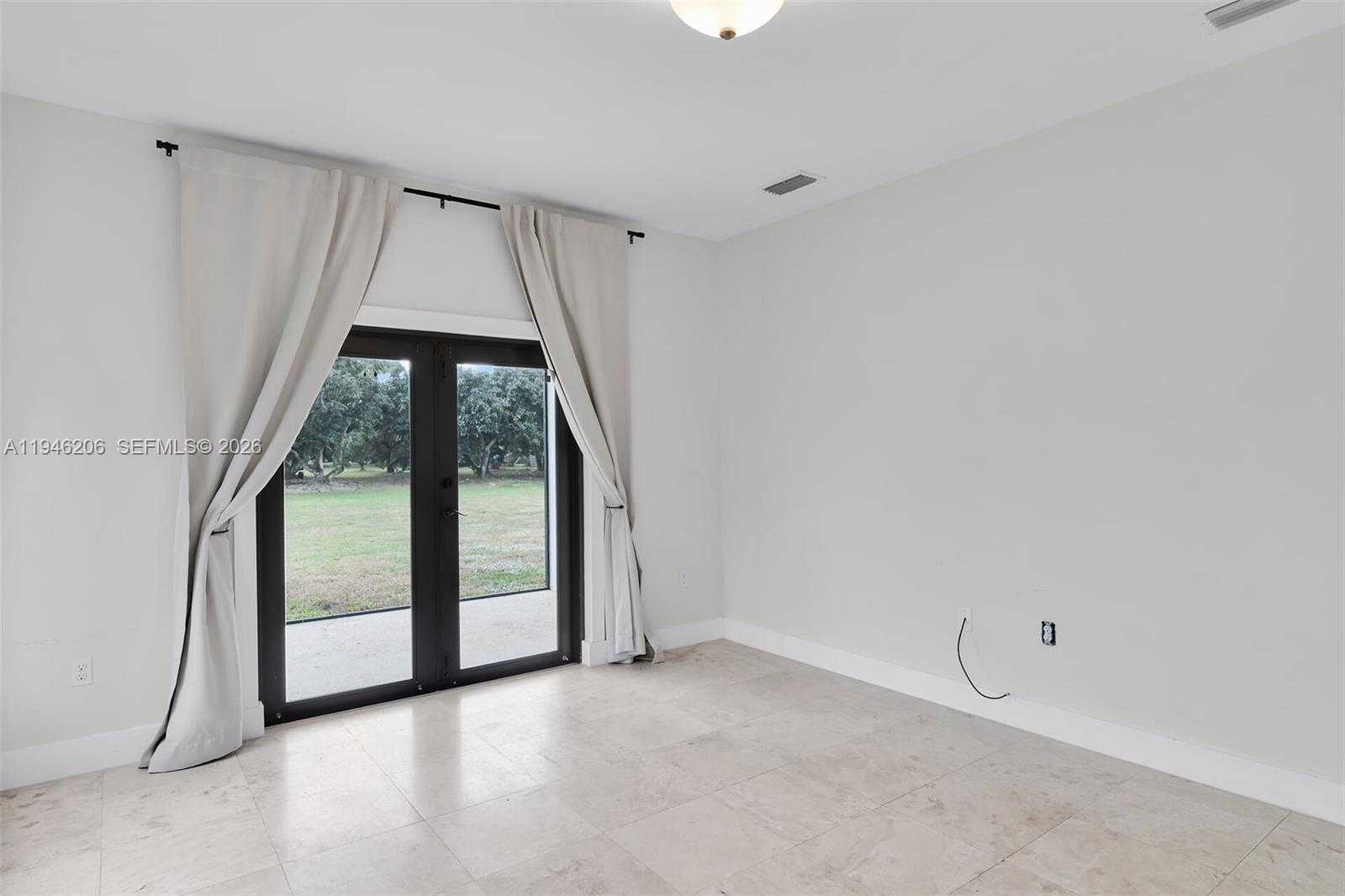 Redlands - Residential