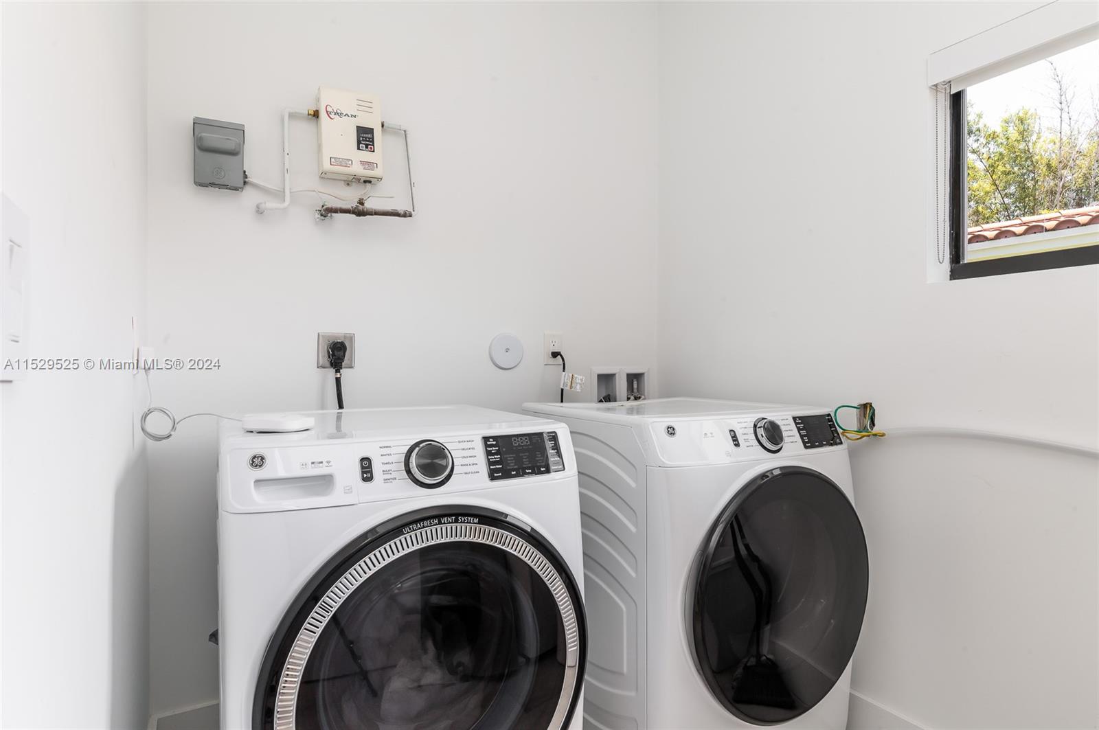 ENCHANTED LAKE - Residential Lease