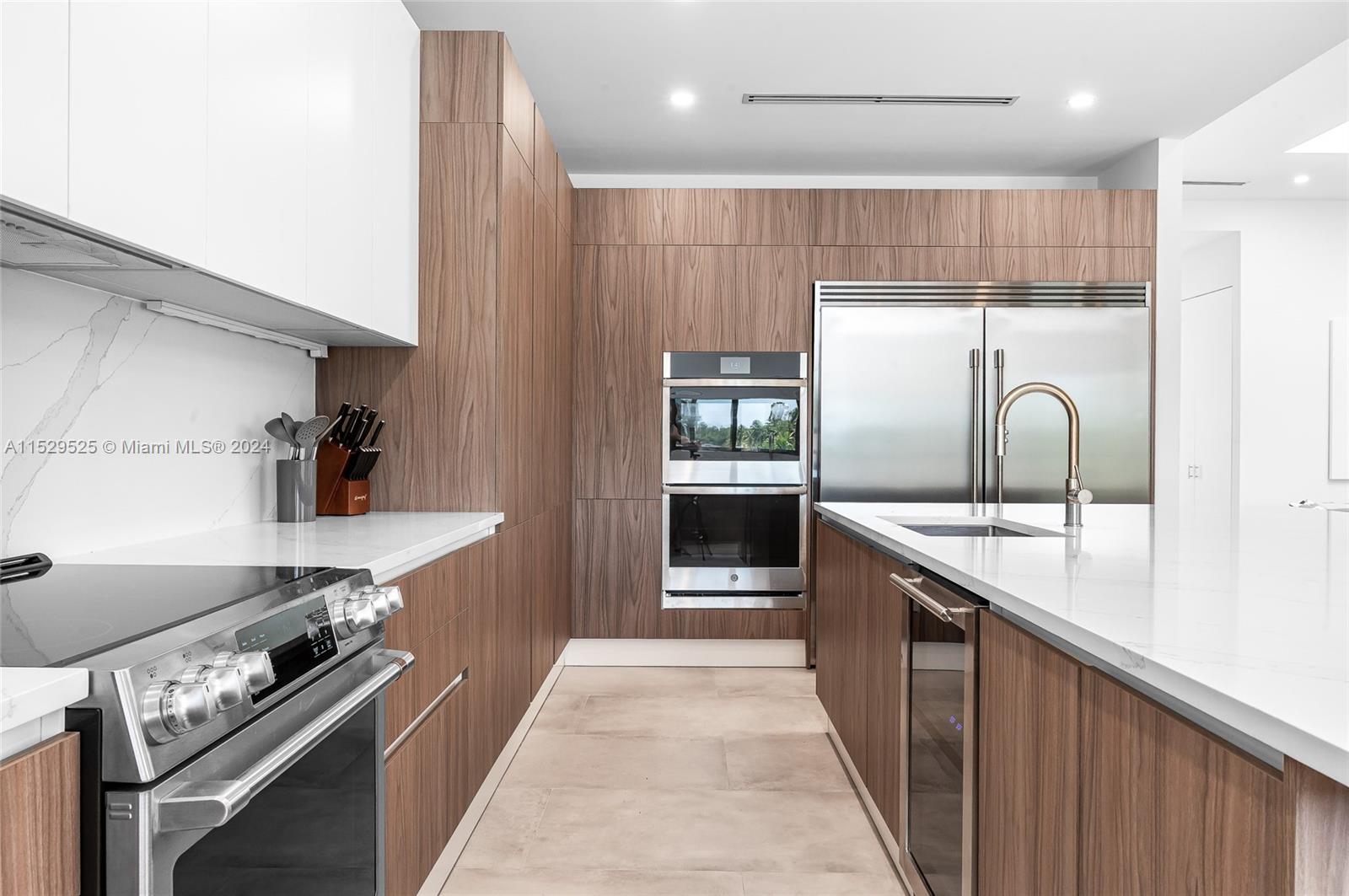 ENCHANTED LAKE - Residential Lease