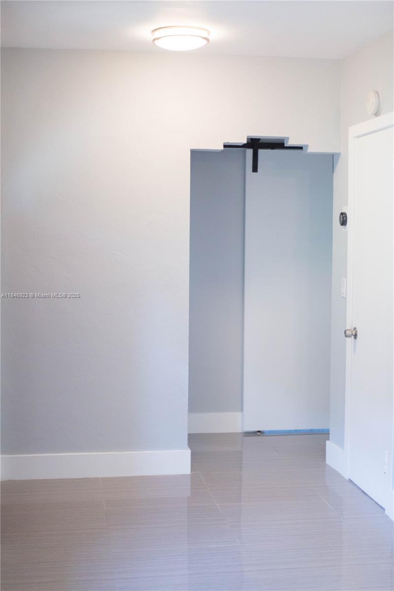 COUNTRY CLUB ESTATES SEC - Residential Lease