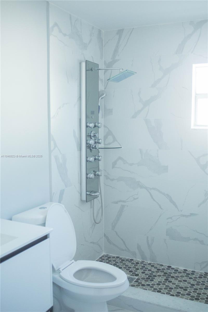 COUNTRY CLUB ESTATES SEC - Residential Lease