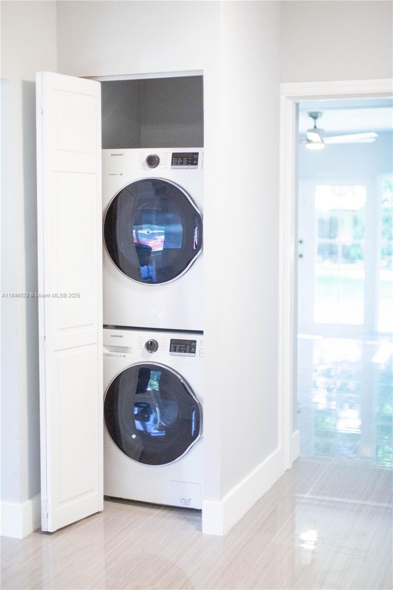 COUNTRY CLUB ESTATES SEC - Residential Lease