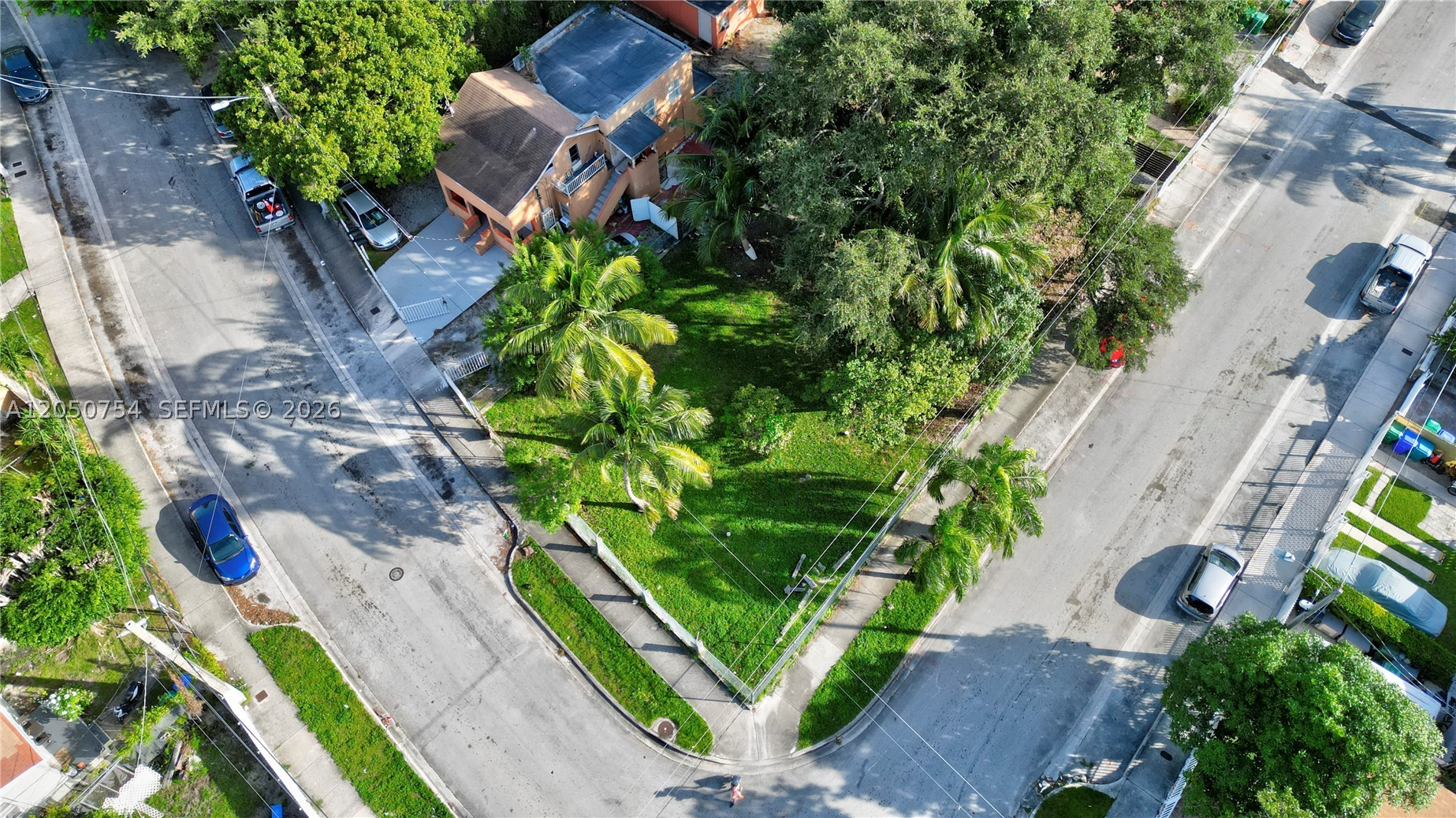 280 NW 33rd St