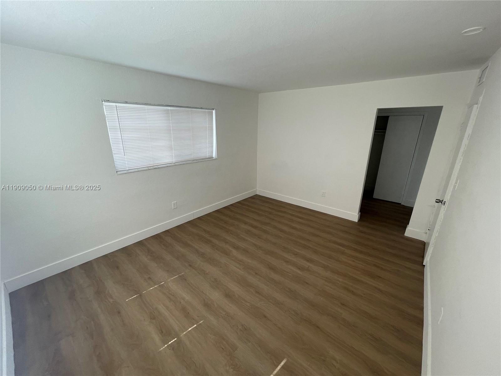 THE WHITE HOUSE CONDO - Residential Lease