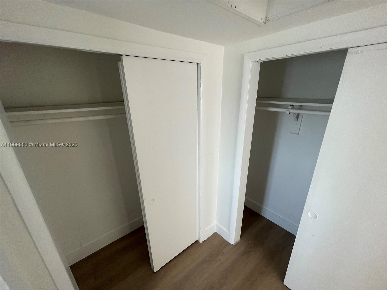 THE WHITE HOUSE CONDO - Residential Lease