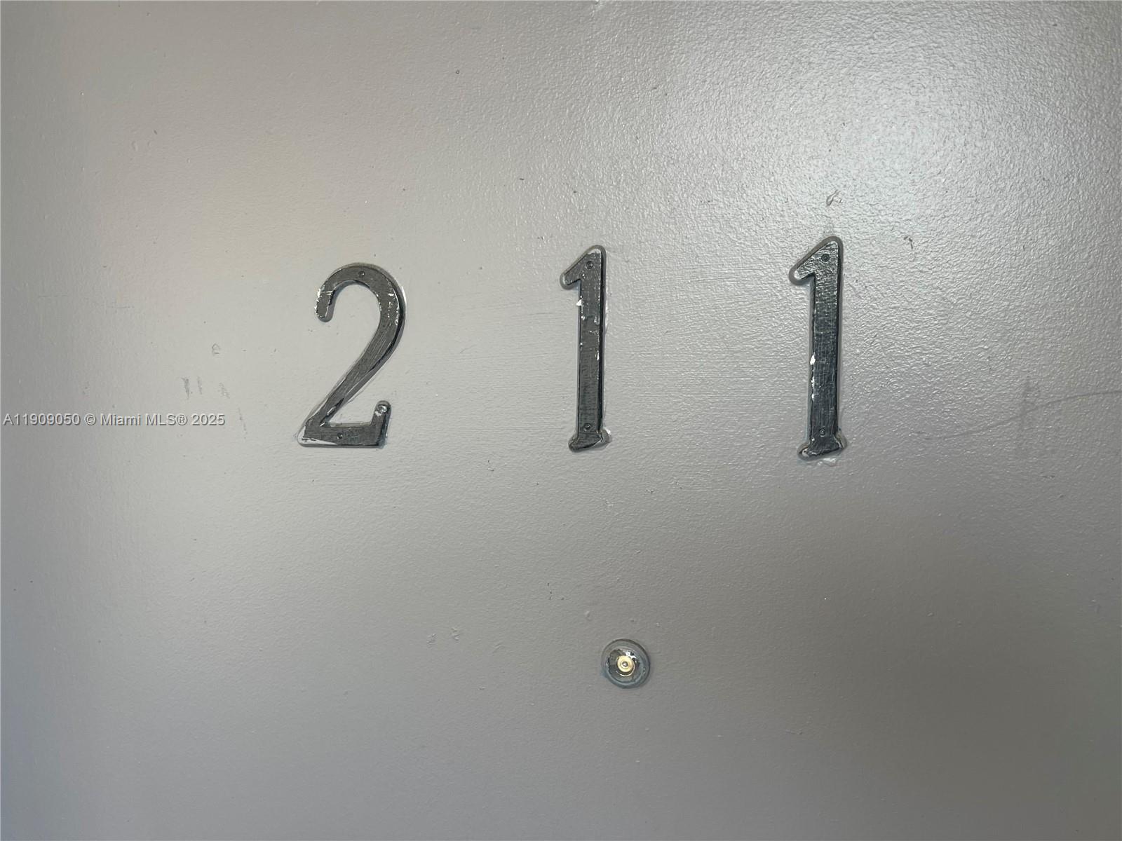 THE WHITE HOUSE CONDO - Residential Lease