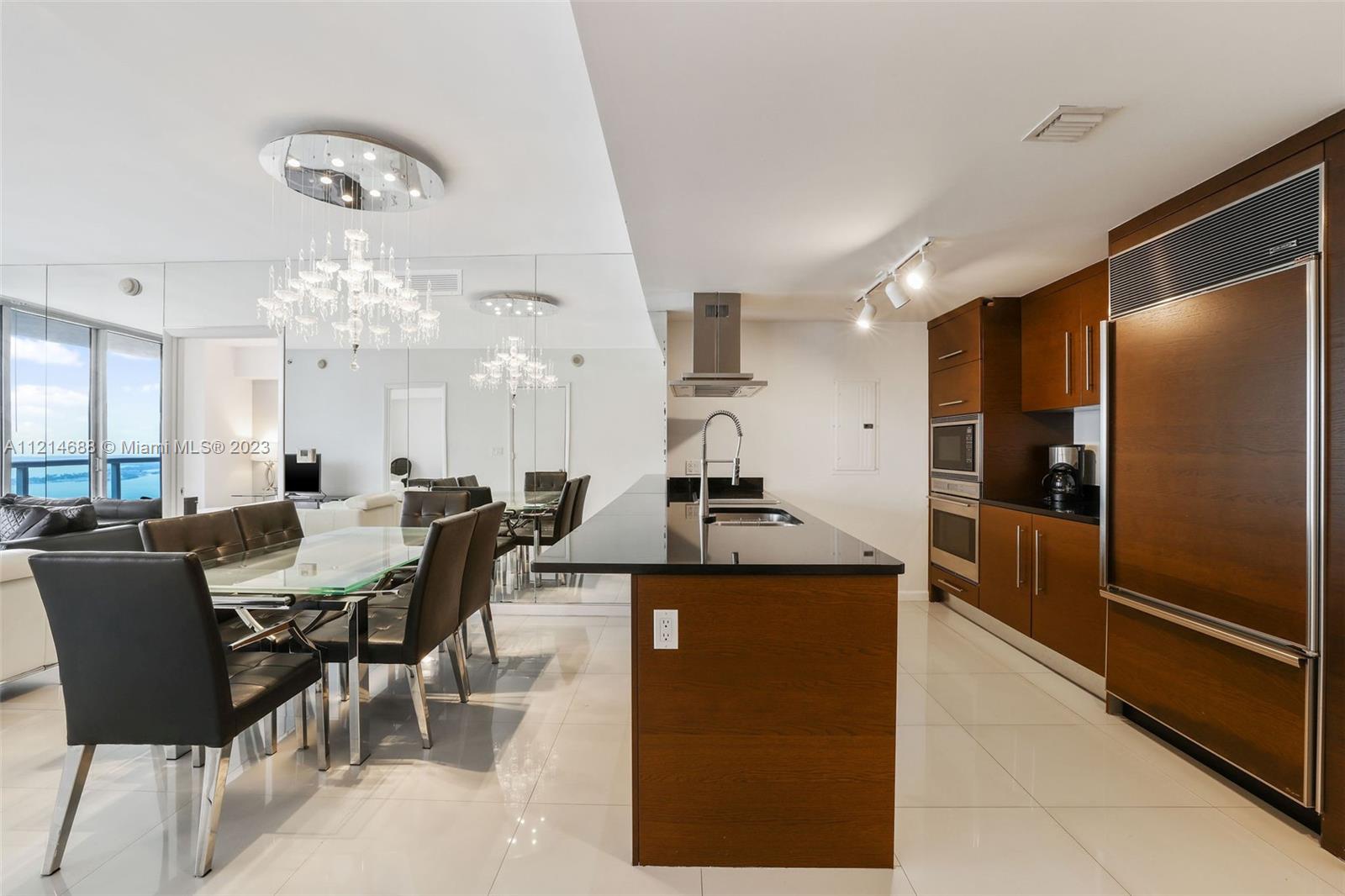 ICON BRICKELL NO TWO - Residential