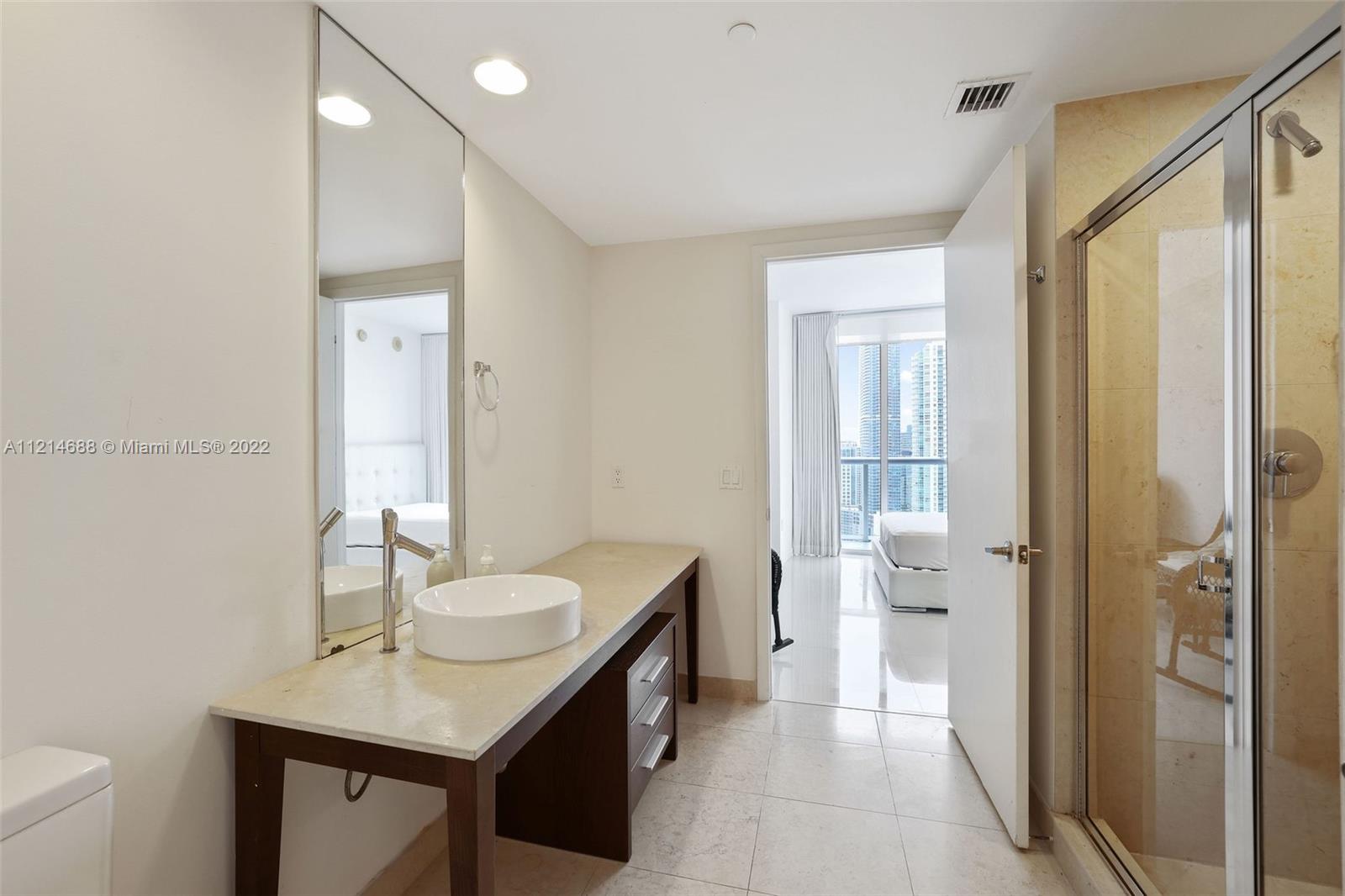 ICON BRICKELL NO TWO - Residential