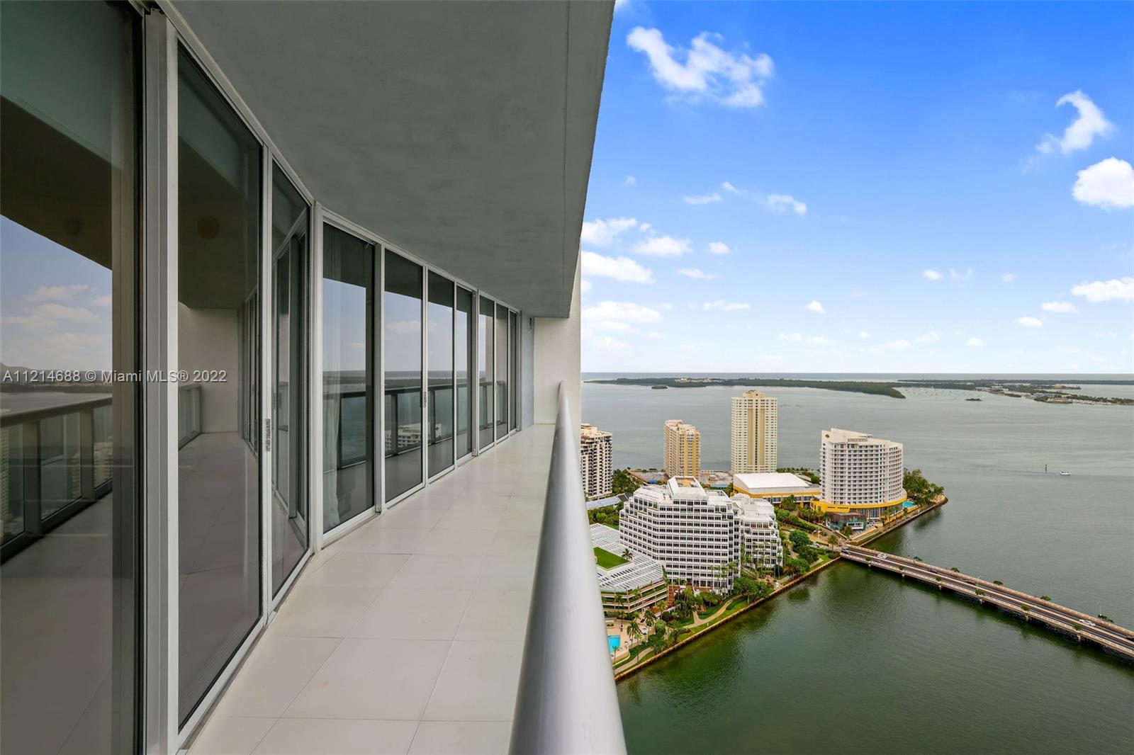 ICON BRICKELL NO TWO - Residential