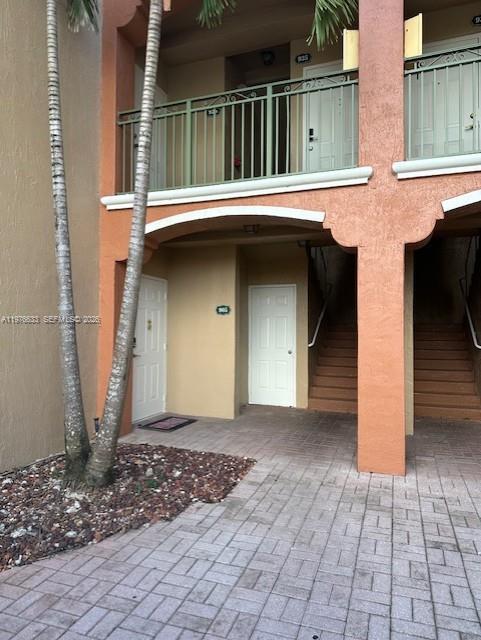 THE COURTS AT DORAL ISLES - Residential