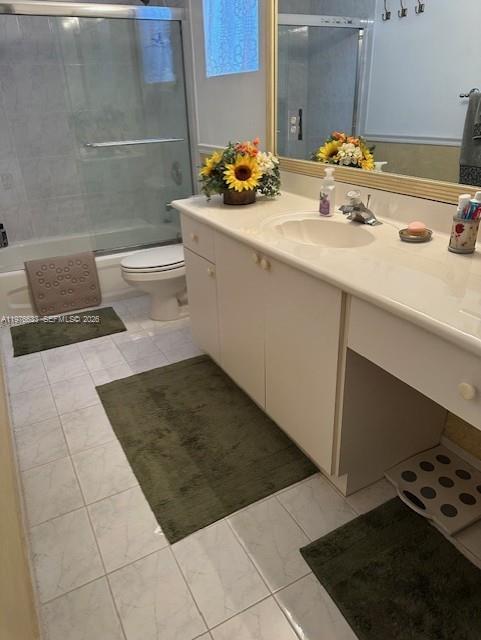 THE COURTS AT DORAL ISLES - Residential