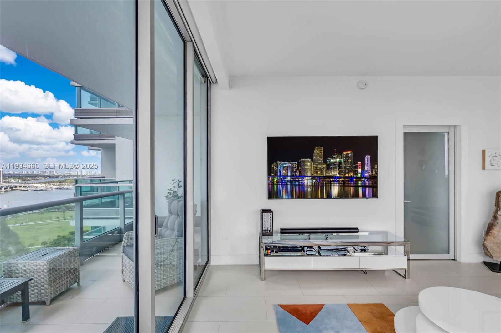 900 BISCAYNE BAY CONDO - Residential