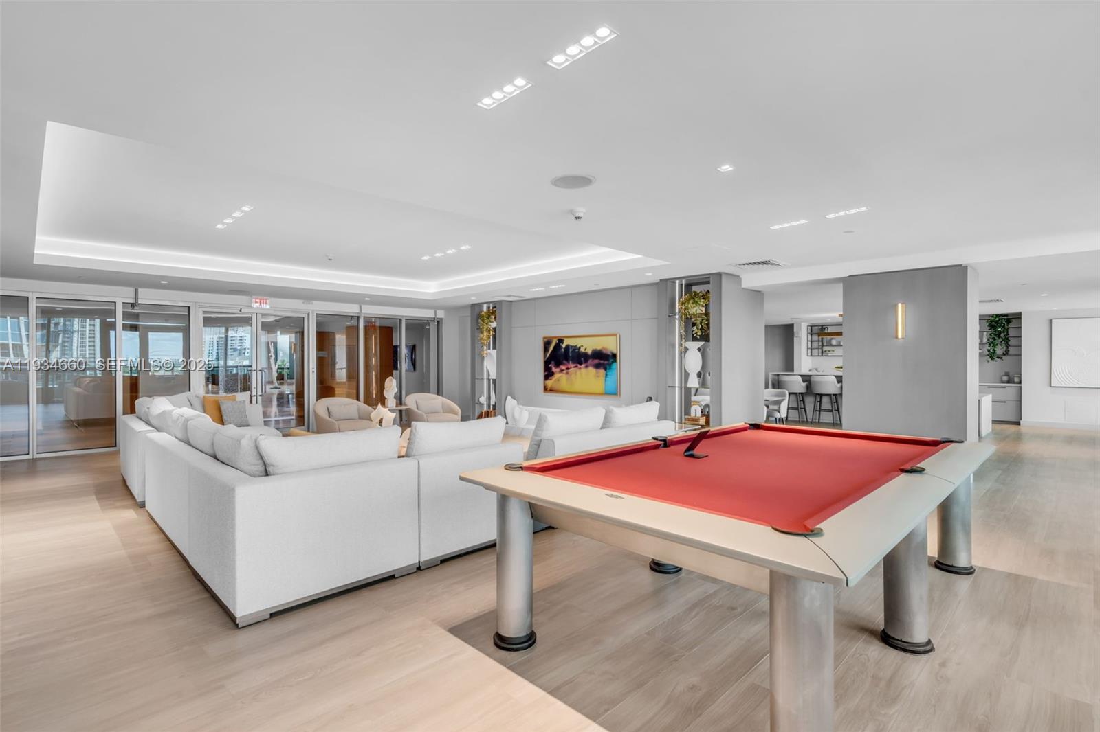 900 BISCAYNE BAY CONDO - Residential