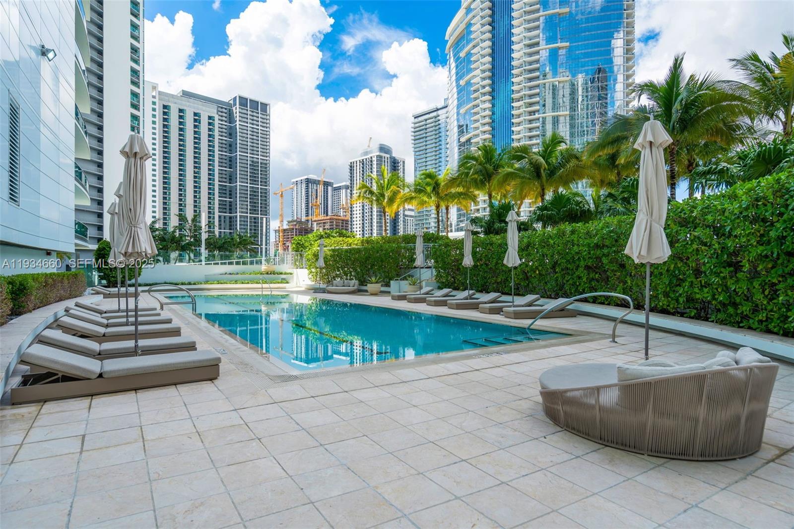 900 BISCAYNE BAY CONDO - Residential