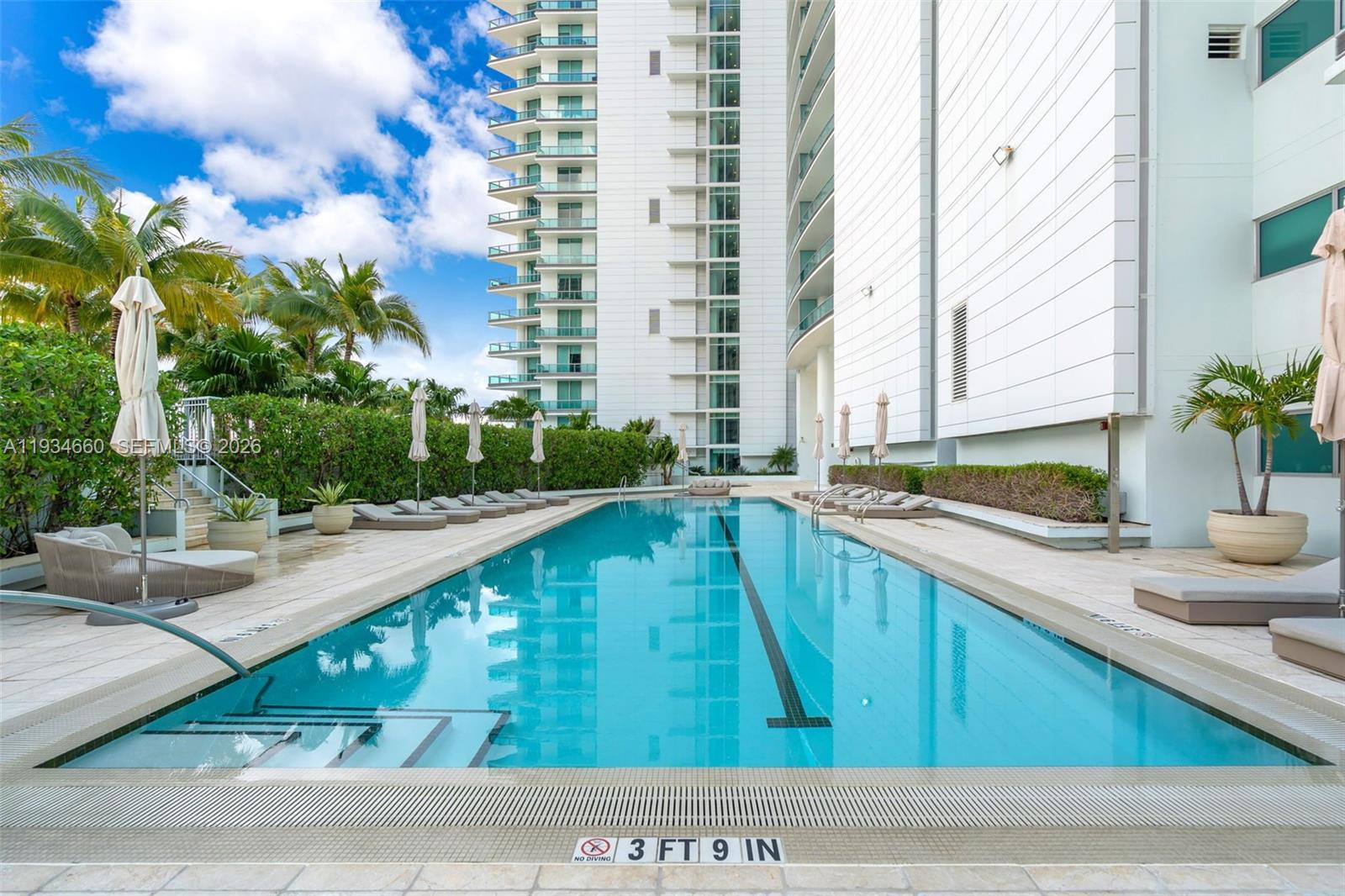 900 BISCAYNE BAY CONDO - Residential