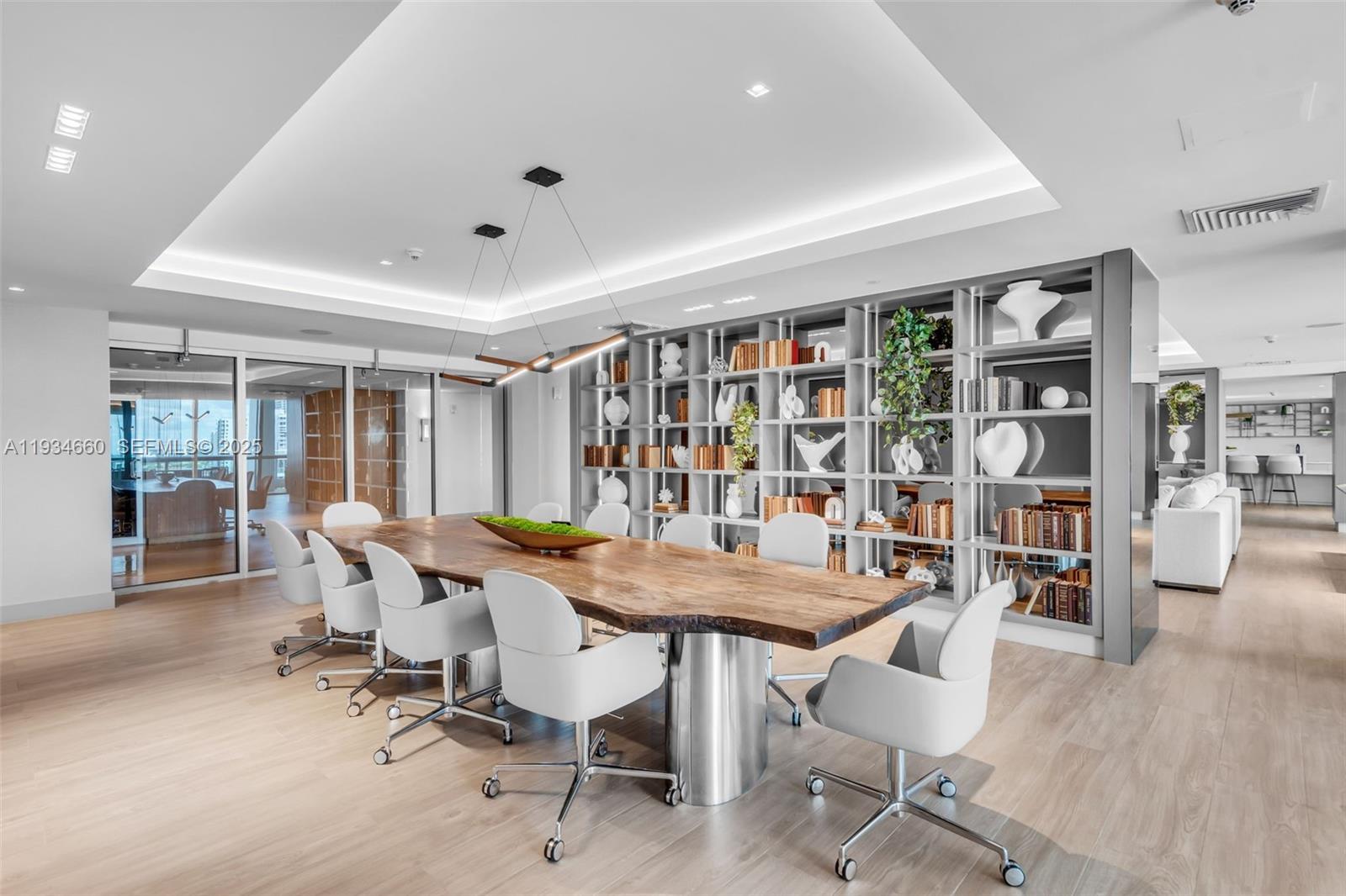 900 BISCAYNE BAY CONDO - Residential