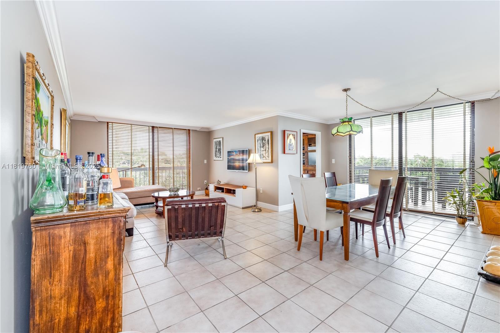 2333 Brickell Ave 416