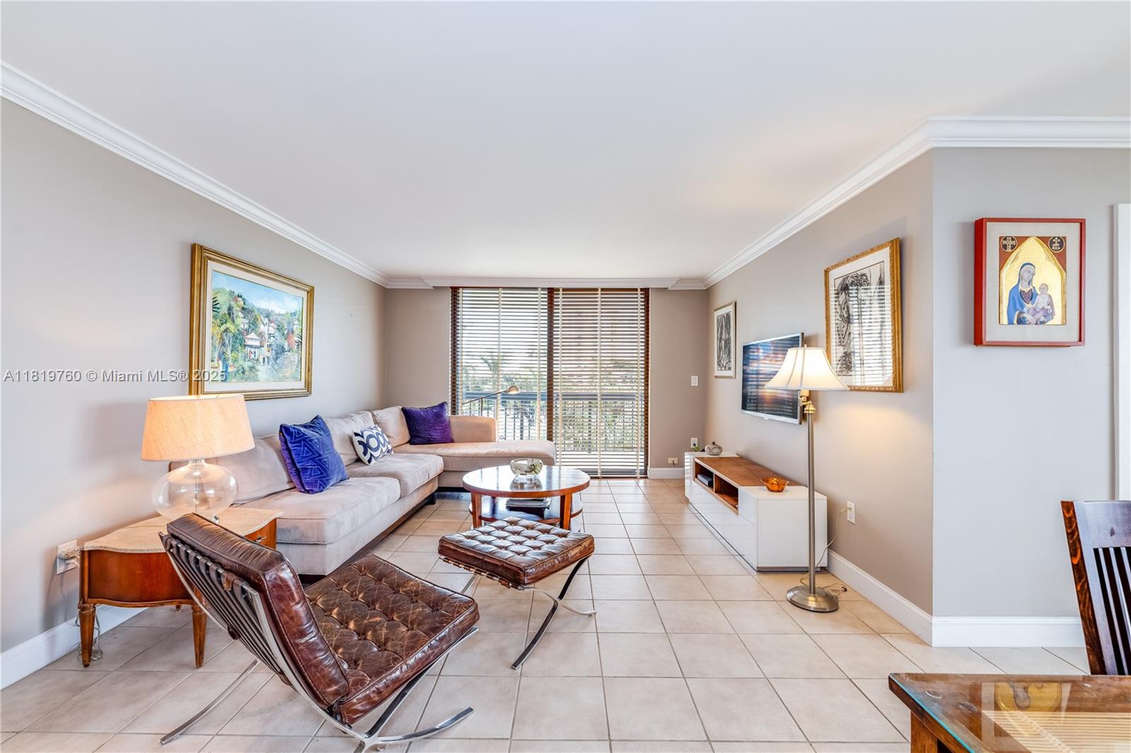 2333 Brickell Ave 416