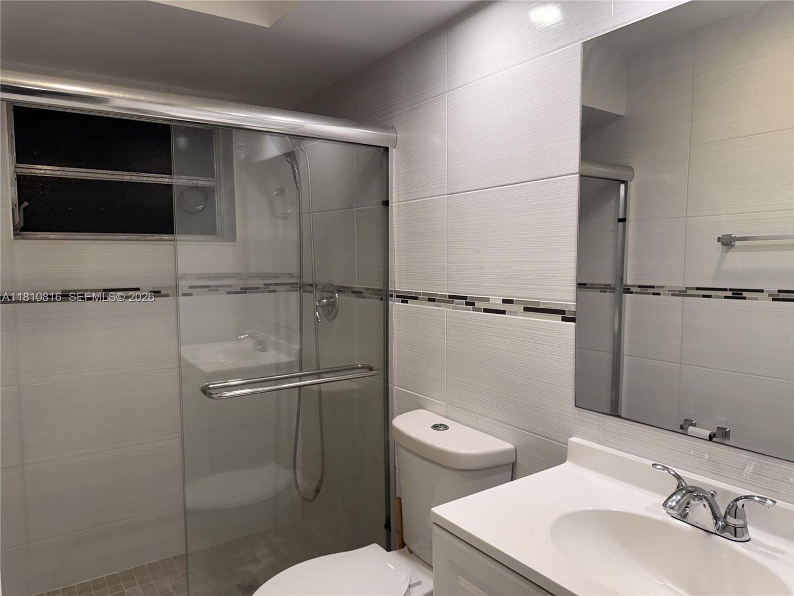 LAUDERDALE OAKS CONDO 7 - Residential